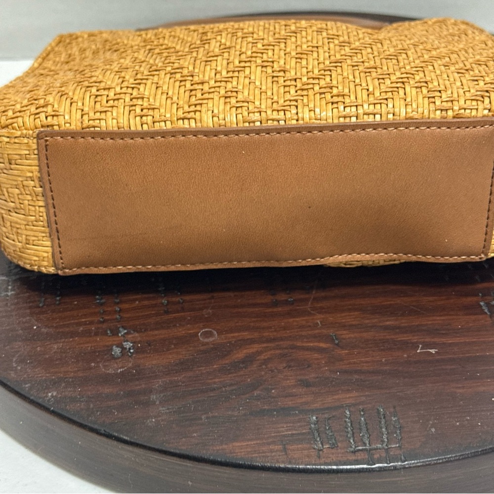 Fossil Handbag Brown Leather with Woven Raffia Double Handles Lined Purse Y2K - Picture 9 of 14